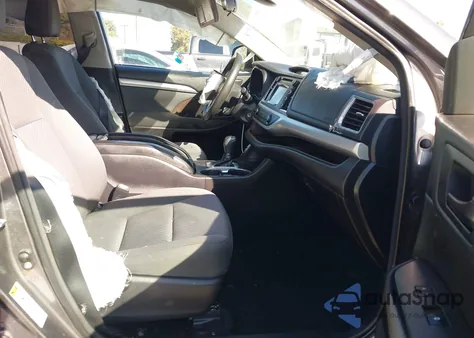 2018 Toyota Highlander Le from USA, damaged, VIN 5TDZARFH0JS036548